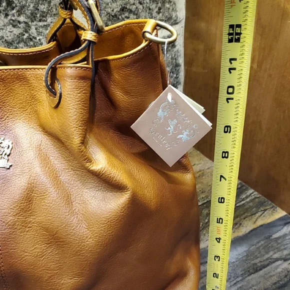 Pratesi Firenze,Elegant Brown Leather Shoulder Bag - Picture 13 of 17